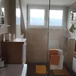 Veronika's House Je Prijeten, Miren Apartma V Naravi, Blizu Mesta Apartman *