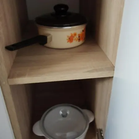 Veronika's House Je Prijeten, Miren Apartma V Naravi, Blizu Mesta *