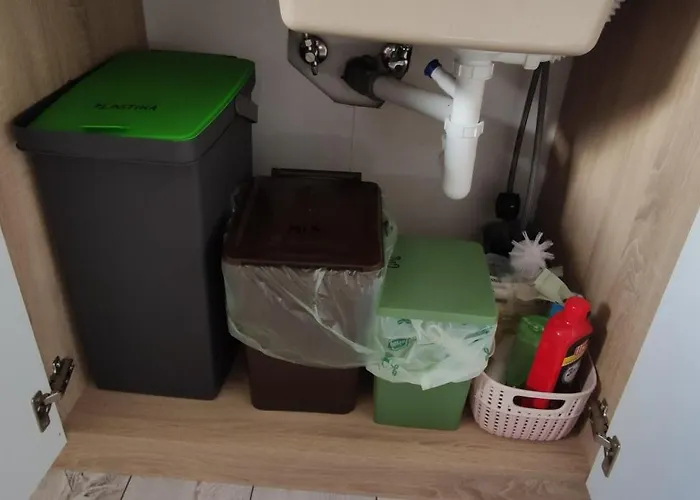 Veronika's House Je Prijeten, Miren Apartma V Naravi, Blizu Mesta